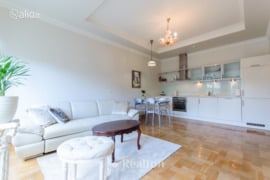 2 kamb. butas Vilnius, Senamiestis, Gedimino pr.