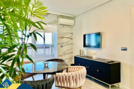 Renovuotas penthouse apartamentas su terasa, Alicante provincijoje, Torrevieja mieste, Playa del Cur