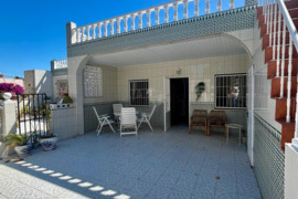 Namas su terasa, Alicante provincijoje, Torrevieja mieste, Torreta rajone. 3 kambariai | 100 m² | 1.