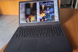 Dell Inspiron 3501: i7-1165g7, 15.6