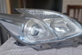 Desines p. zybintaa, Toyota Prius Hečbekas Autodalys