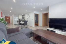 Dalinai renovuotas apartamentas su terasa, Alicante provincijoje, Torrevieja mieste, Playa del Cura 