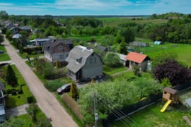 Parduodamas erdvus sodo namas su 9,33 aro sklypu Gručeikių k., Klaipėdos r., sodų bendrijoje „Gružei