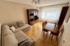 Šviesus 4 kamb. butas Justiniškėse, 3 balkonai, rūsys