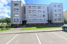 Parduodamas 2 kamb. butas senamiestyje Matulionio g. 40 Mažeikiuose