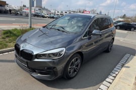 BMW 220