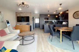 Renovuotas bungalas su bendru baseinu, Alicante provincijoje, Torrevieja mieste. 3 kambariai | 65 m²