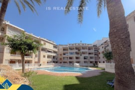Dalinai renovuotas duplex penthouse apartamentas su bendru baseinu, Alicante provincijoje, Torreviej