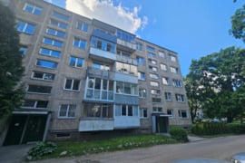 Butas Kaune, Dainavos RAjone