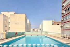 Vieno miegamojo apartamentai su bendruomeniniu baseinu