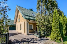 PARDUODAMAS PILNAI REKONSTRUOTAS IR ENERGIŠKAI EFEKTYVUS NAMAS SU MODERNIU ŪKINIU PASTATU PURIENŲ G.