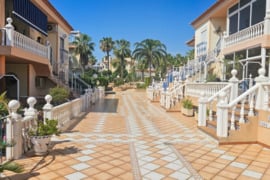 Erdvūs apartamentai su turistine licencija