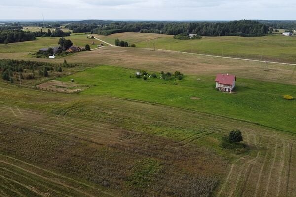 Sodybą Lelionių k. Alytaus raj-namas  144kv.m., sklypas 4,4ha