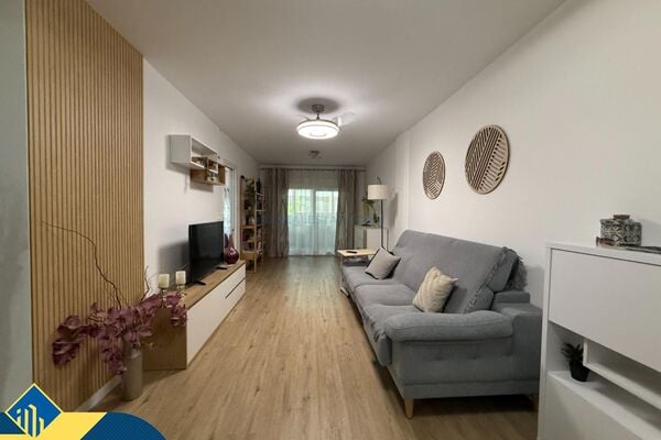 Renovuotas apartamentas su terasa, Alicante provincijoje, Torrevieja mieste. 4 kambariai | 101 m² | 