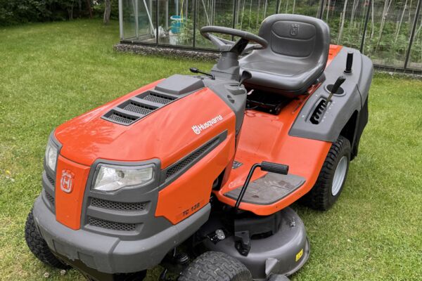 Husqvarna TC 138 sodo traktoriukas
