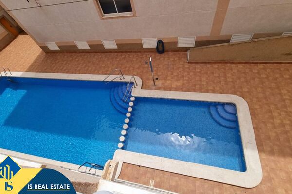 Apartamentas su bendru baseinu, Alicante provincijoje, Torrevieja mieste. 2 kambariai | 44 m² | 700 