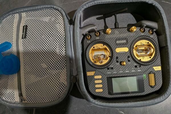 Parduodu Fpv Drono komplekta