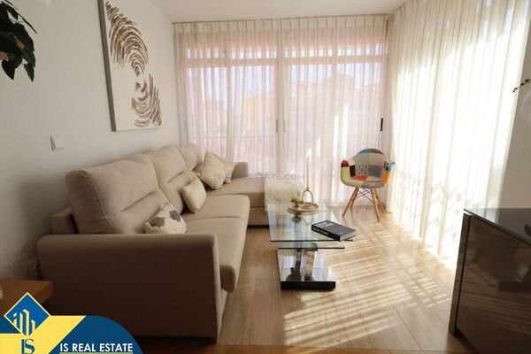 Apartamentas su terasa, Alicante provincijoje, Torrevieja mieste. 2 kambariai | 49 m² | 250 metrų ik