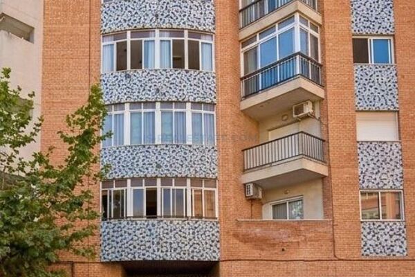 Apartamentas su bendru baseinu, Alicante provincijoje, Torrevieja mieste, Playa del Cura rajone. 2 k