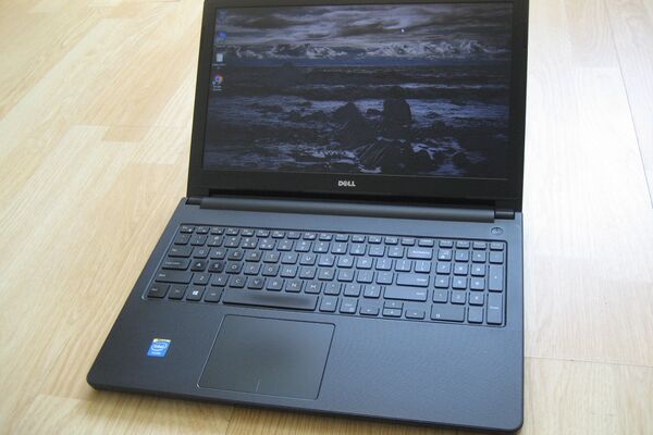 Dell 3558 i5 2.70ghz / 8gb/ 240gb/ gera baterija