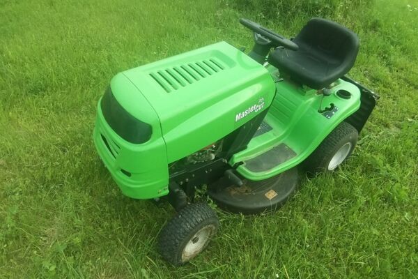 Sodo traktorius zoliapjove Mtd Master Cut Usa Briggs  Stratton 12