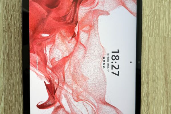 Samsung Galaxy Tab S8 128 Gb su S Pen ir dėklu su klaviatūra