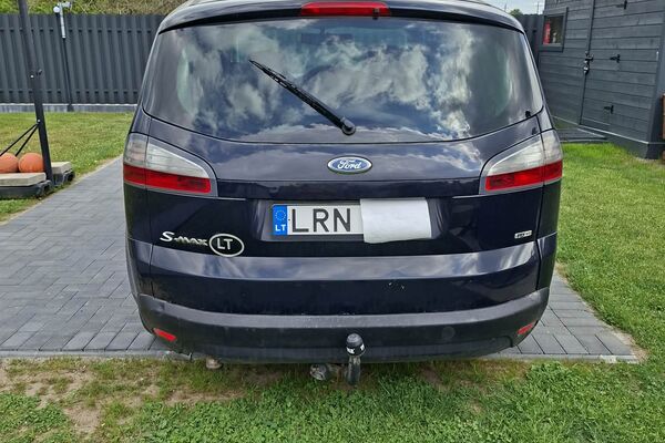 Ford S-MAX