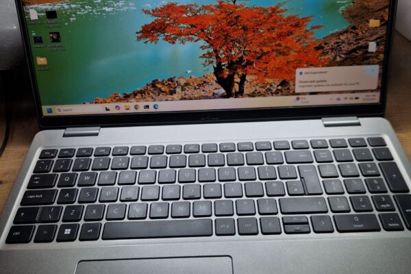 Dell latitude 5531 i5 12500h