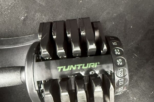 Tunturi 25kg reguliuojamo svorio svarmuo 