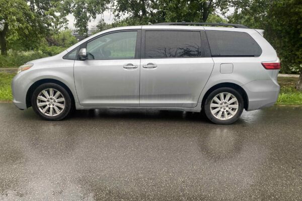 Toyota Sienna
