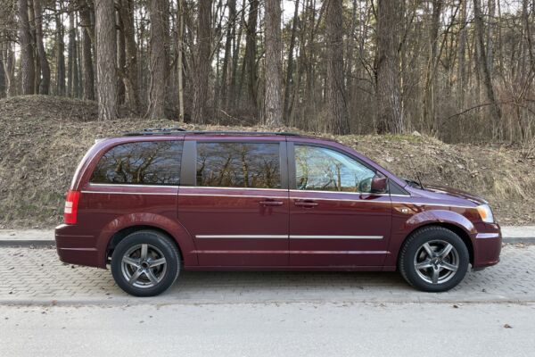 Chrysler Town Country Vienatūris Nuoma