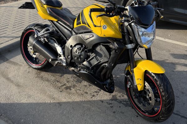 Yamaha FZ, Klasikinis - Streetbike motociklas