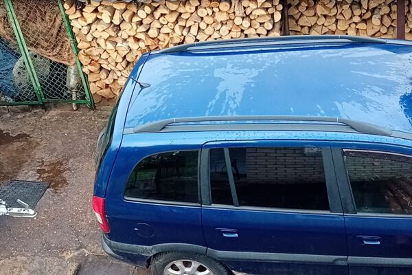 Parduodu opel zafira a.2.0 dti.