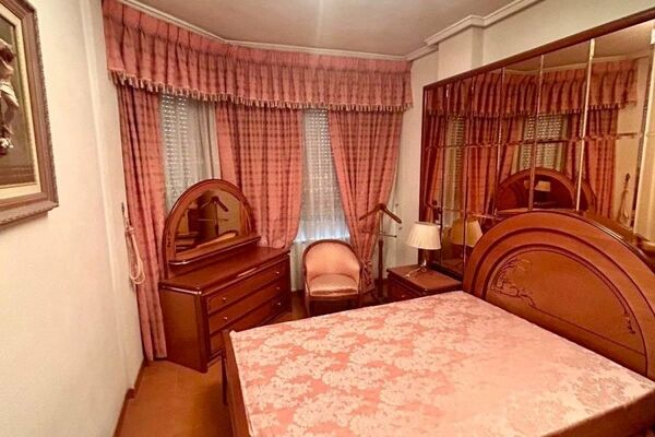 Apartamentas netoli jūros, Alicante provincijoje, Torrevieja mieste, Playa del Cura rajone. 5 kambar