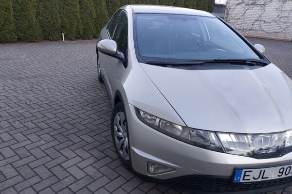 Honda Civic 5D