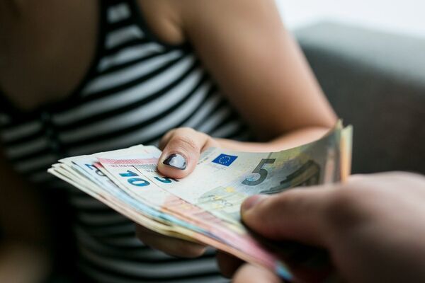 Jūsų finansinis sprendimas prasideda čia.