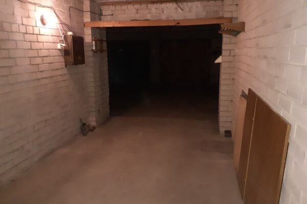 Garažas 17 k.m.Vilnius A.p. Kavoliuko g. 2, daugiaaukštis