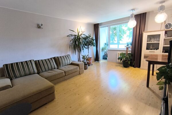 Parduodamas šviesus 3 kambarių butas Panevėžio centre, Sodų g. 18