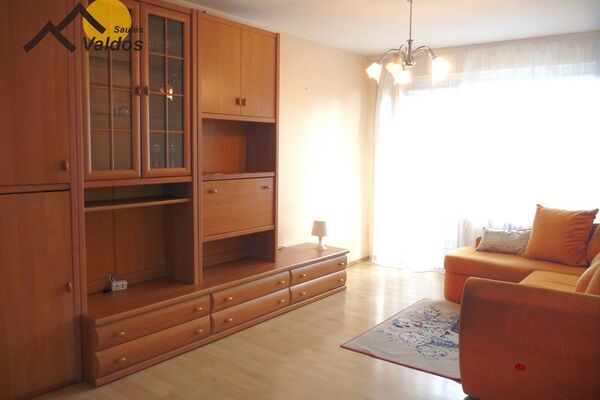 Išnuomojamas suremontuotas 2 kambarių butas Karoliniškėse, V. Druskio g., 5 aukštas iš 5, 47 kv. m. 
