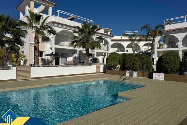 Apartamentas su bendru baseinu, Alicante provincijoje, Rojales, Ciudad Quesada mieste. 3 kambariai |