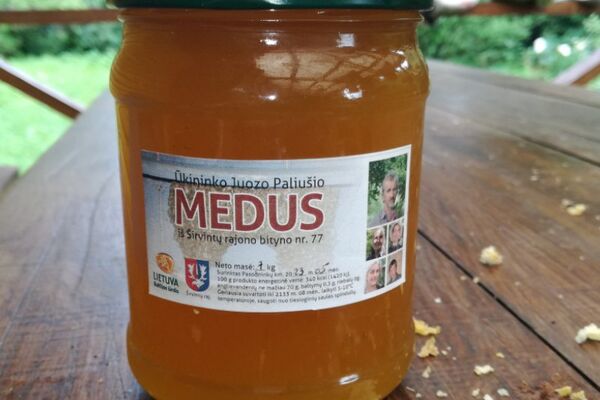 Pavasarinis medus skystas 700 g (2026 m. gegužės 26 d.)