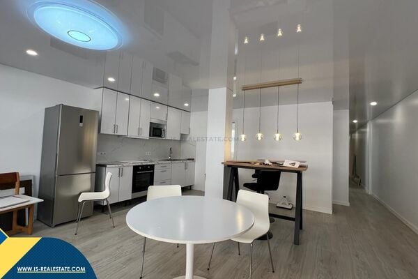 Renovuotas apartamentas su terasa, Alicante provincijoje, Torrevieja mieste, Playa del Acequión rajo