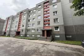 3 kamb. butas Šiauliai, Šiauliai, Dainų g.
