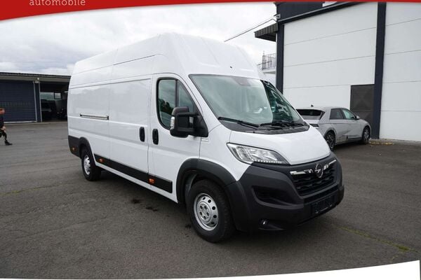Opel Movano