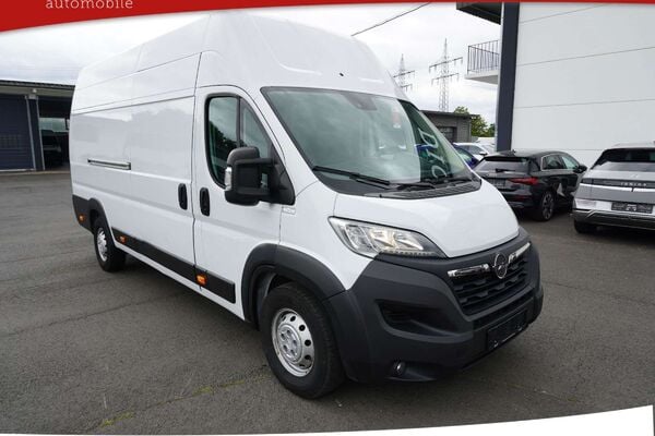 Opel Movano
