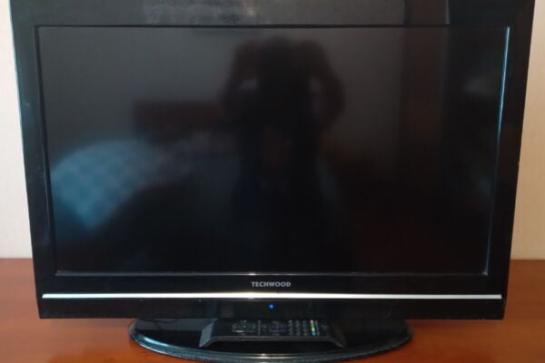 Puikiai veikiantis Techwood 32 Hd Mpeg4 Idtv