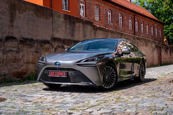 Toyota Mirai