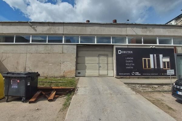 Nuomojamos 214 m2 sandėliavimo patalpos Mokslininkų g., Vilniuje