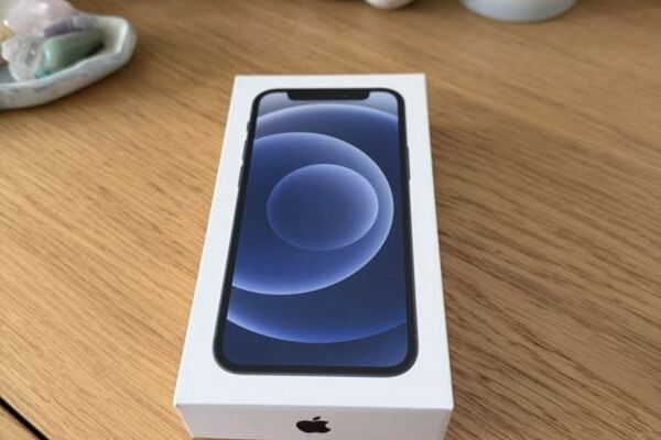 Apple iphone 12
