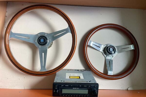 Nardi Torino 330mm, Vairai